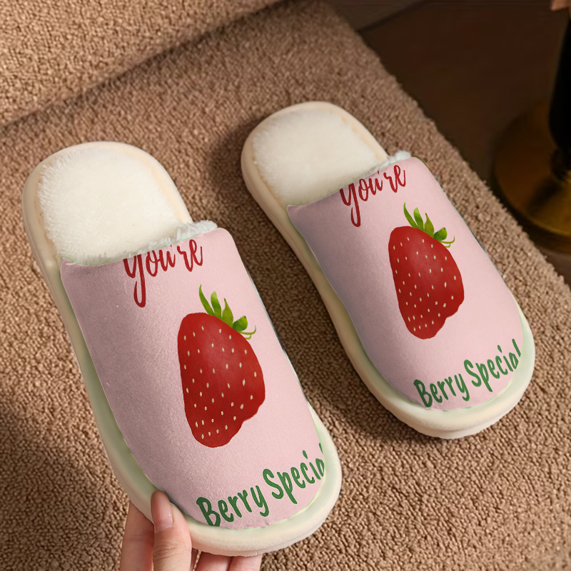 Men Shoes Quotes - Strawberry Quote Lüks Peluş Terlik Erkek